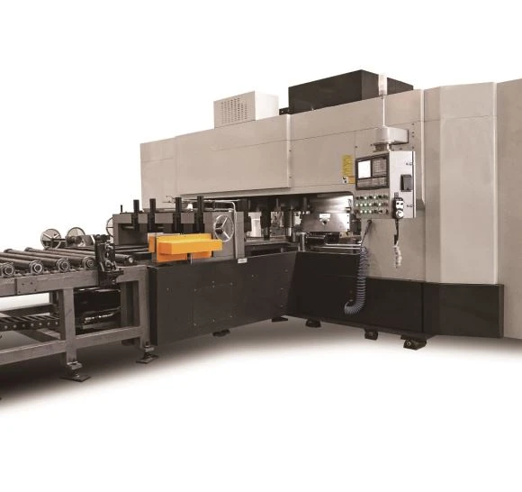 Ragaszkodva a hitelességhez CNC acéllemez fűrész- és marógépek HGGKL1310
